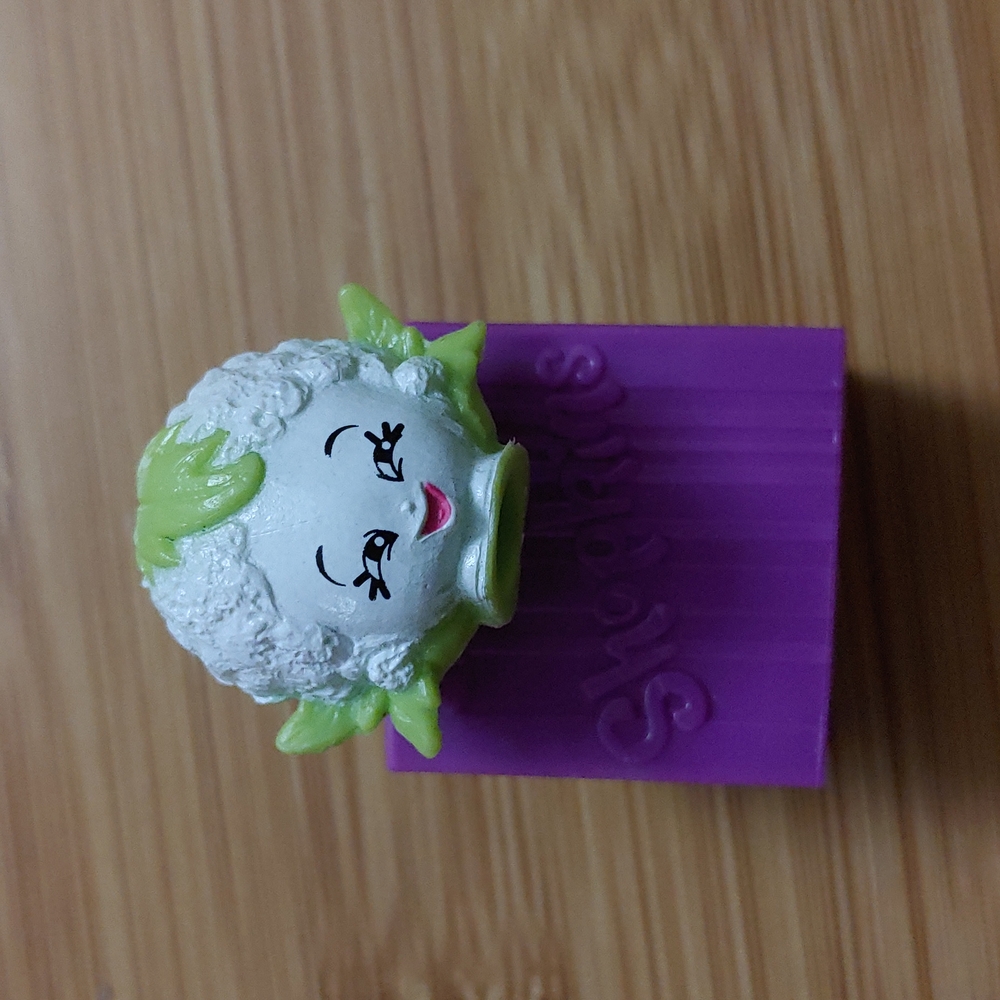 Rare Shopkins S2 Toy Figure - Chloe Cauliflower